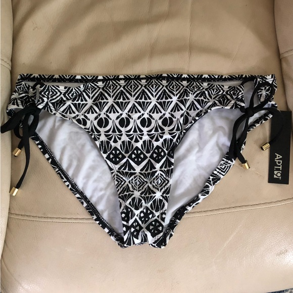 NWT Women’s Large Apt 9 Adjustable Black & White Hipster Bikini Swim Bottom - Picture 1 of 6